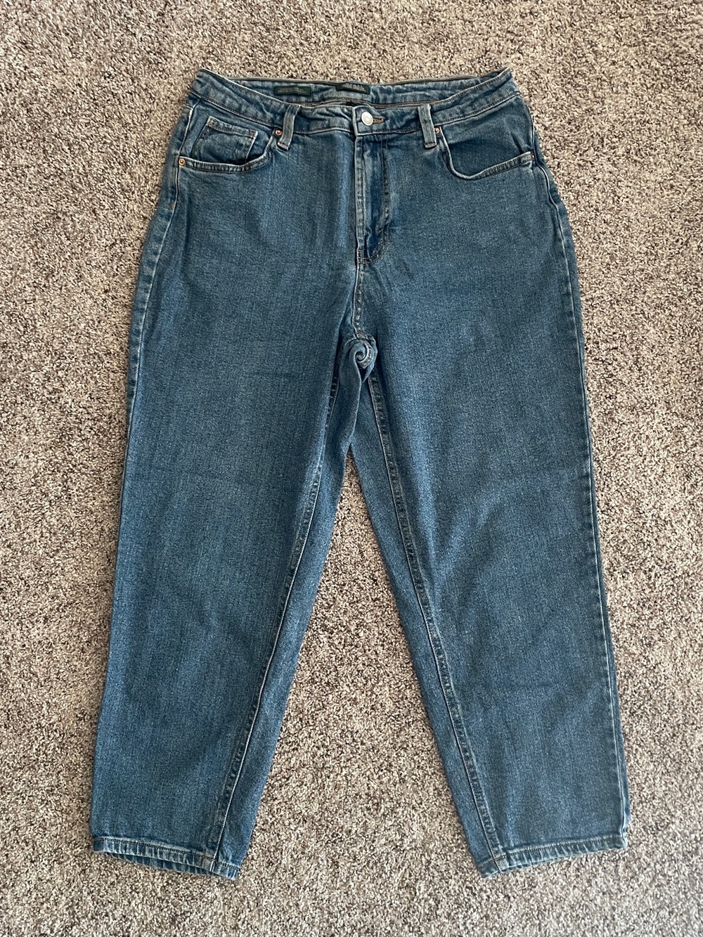 Wild Fable women’s Size 12 high rise tapered jeans